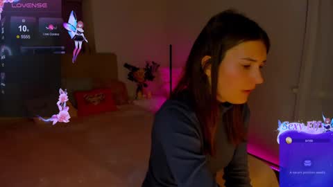 Laura online show from 12-18-24, 11:13