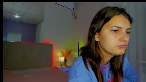 Laura online show from 10-10-25, 05:28