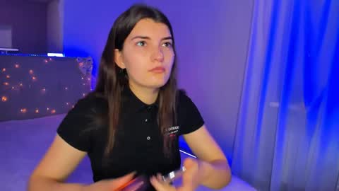 Laura online show from 05-05-26, 05:26