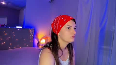 Laura online show from 06-16-26, 04:48