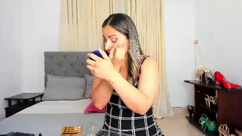   online show from 06-19-26, 02:38