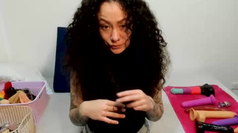  Wen  online show from 06-29-26, 08:31