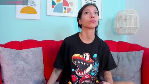 Snapshot of laura_aristizabal_19 chatting on 12-13-24, 01:12 Laura online show from 12-13-24, 01:12