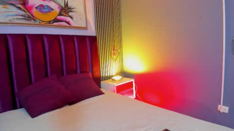 Laura online show from 03-14-26, 12:21