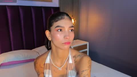 Laura online show from 05-05-26, 11:51
