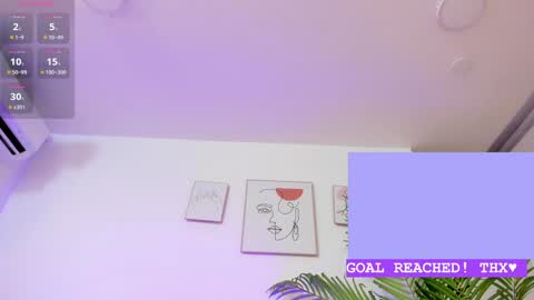 Laura Bonnet  online show from 02-06-25, 07:35