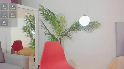 Laura Bonnet  online show from 03-11-25, 07:26