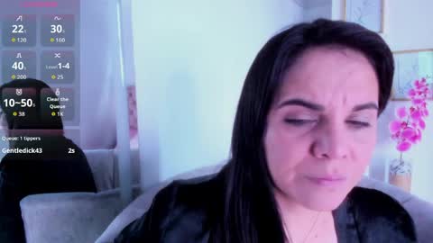 laura hotties online show from 05-11-26, 02:45