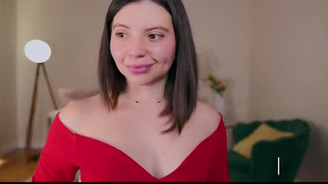 Snapshot of laura_lee chatting on 02-15-25, 02:58 Laura Lee. online show from 02-15-25, 02:58