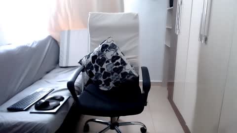 Laura online show from 02-02-25, 08:30