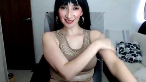 Laura online show from 03-13-26, 09:32