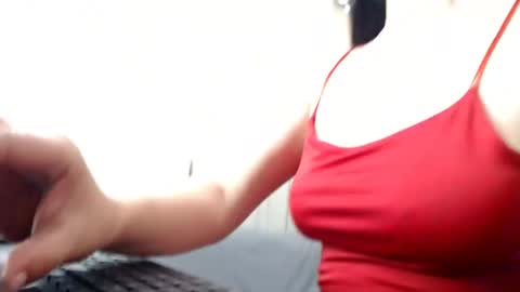 Laura online show from 06-07-26, 06:00