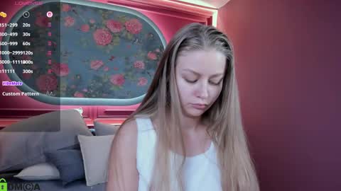 Laura online show from 05-22-26, 09:59