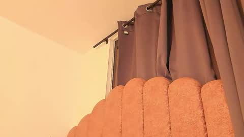 LAURA SOE online show from 03-21-26, 09:58