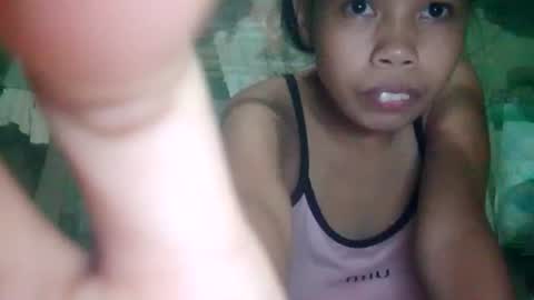 Snapshot of laura_sweet063 chatting on 07-14-26, 12:11 Laura online show from 07-14-26, 12:11
