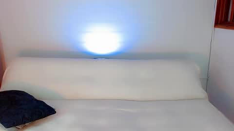 Snapshot of laura_sweet7 chatting on 02-23-25, 11:47 Laura online show from 02-23-25, 11:47