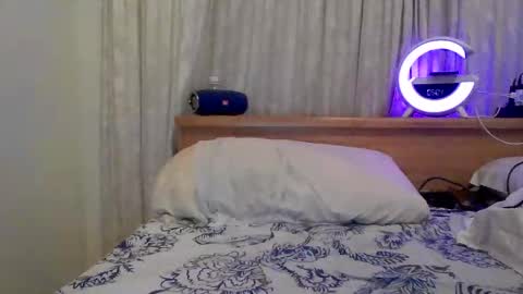laurabernardes online show from 02-26-25, 08:04