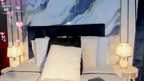 Laura Blue online show from 05-07-26, 08:47