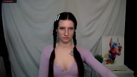 Snapshot of lauradre_ chatting on 03-06-25, 08:19 Laura online show from 03-06-25, 08:19