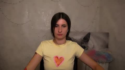 Laura online show from 06-23-26, 11:19