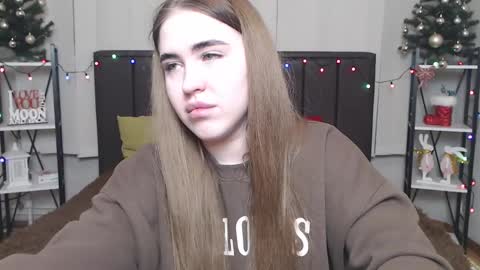 LauraHlot online show from 01-05-25, 09:25