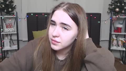 LauraHlot online show from 01-06-25, 03:31