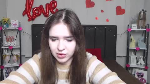 LauraHlot online show from 02-16-25, 06:21