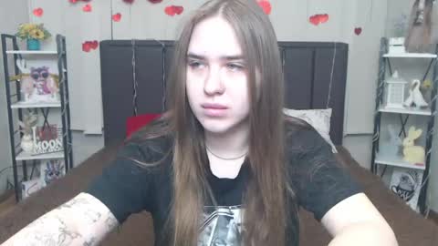 LauraHlot online show from 05-14-26, 05:31