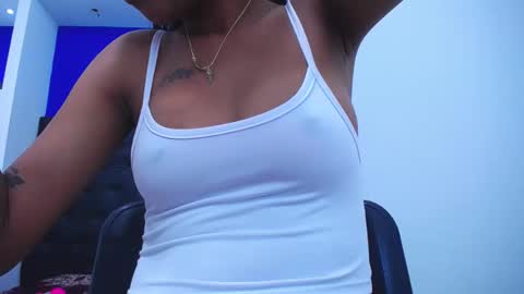 lauramossart online show from 11-10-25, 11:15