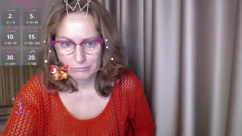 Lauraoven1 online show from 12-10-24, 06:17
