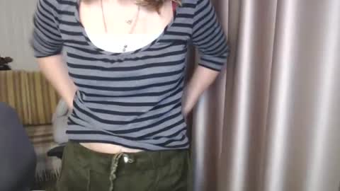 Lauraoven1 online show from 12-14-24, 09:29