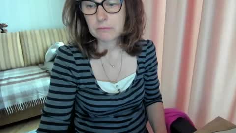 Lauraoven1 online show from 05-03-26, 09:59