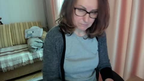 Lauraoven1 online show from 05-08-26, 08:08