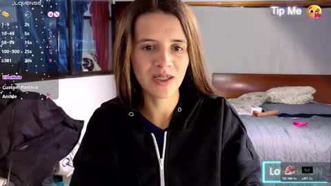 Laura online show from 01-30-25, 03:00