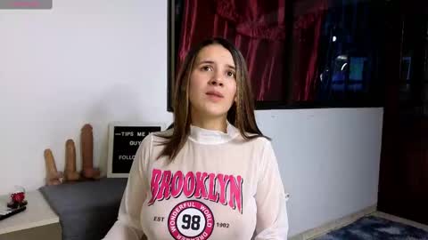 Laura online show from 02-17-25, 11:53