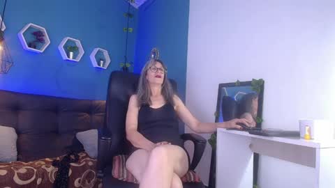 Laura Sofia online show from 02-27-26, 10:32