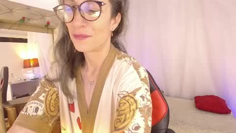 Laura Sofia online show from 05-08-26, 02:55