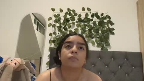 laura online show from 07-17-26, 01:12