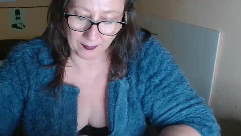 Snapshot of laureanne50 chatting on 12-03-24, 03:33 laureanne online show from 12-03-24, 03:33