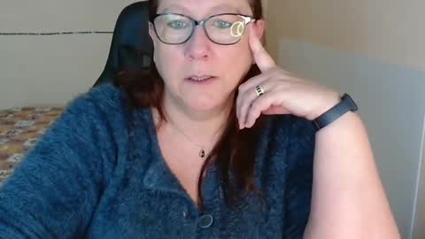 Snapshot of laureanne50 chatting on 03-10-25, 10:15 laureanne online show from 03-10-25, 10:15