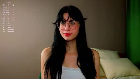 Arline online show from 09-28-25, 11:37