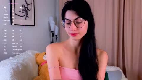 Arline online show from 10-16-25, 11:22