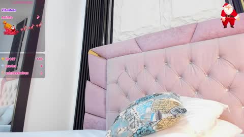 Laurem online show from 12-24-24, 06:39