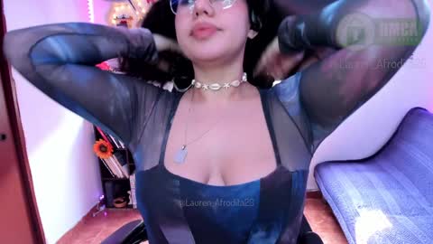 Snapshot of lauren_afrodita chatting on 12-15-24, 08:04 Im Lauren independent model online show from 12-15-24, 08:04