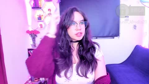 Snapshot of lauren_afrodita chatting on 12-20-24, 07:01 Im Lauren independent model online show from 12-20-24, 07:01