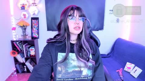 Snapshot of lauren_afrodita chatting on 01-04-25, 08:49 Im Lauren independent model online show from 01-04-25, 08:49