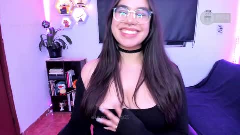 Snapshot of lauren_afrodita chatting on 02-13-25, 05:26 Im Lauren independent model online show from 02-13-25, 05:26