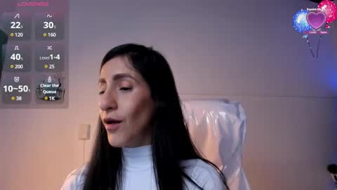 Lauren online show from 12-04-24, 07:12