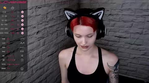 Eva online show from 06-06-26, 04:12