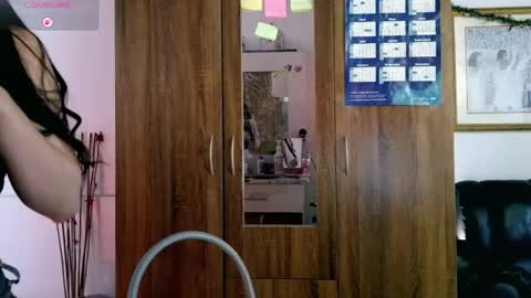 Lauren online show from 01-19-26, 03:05